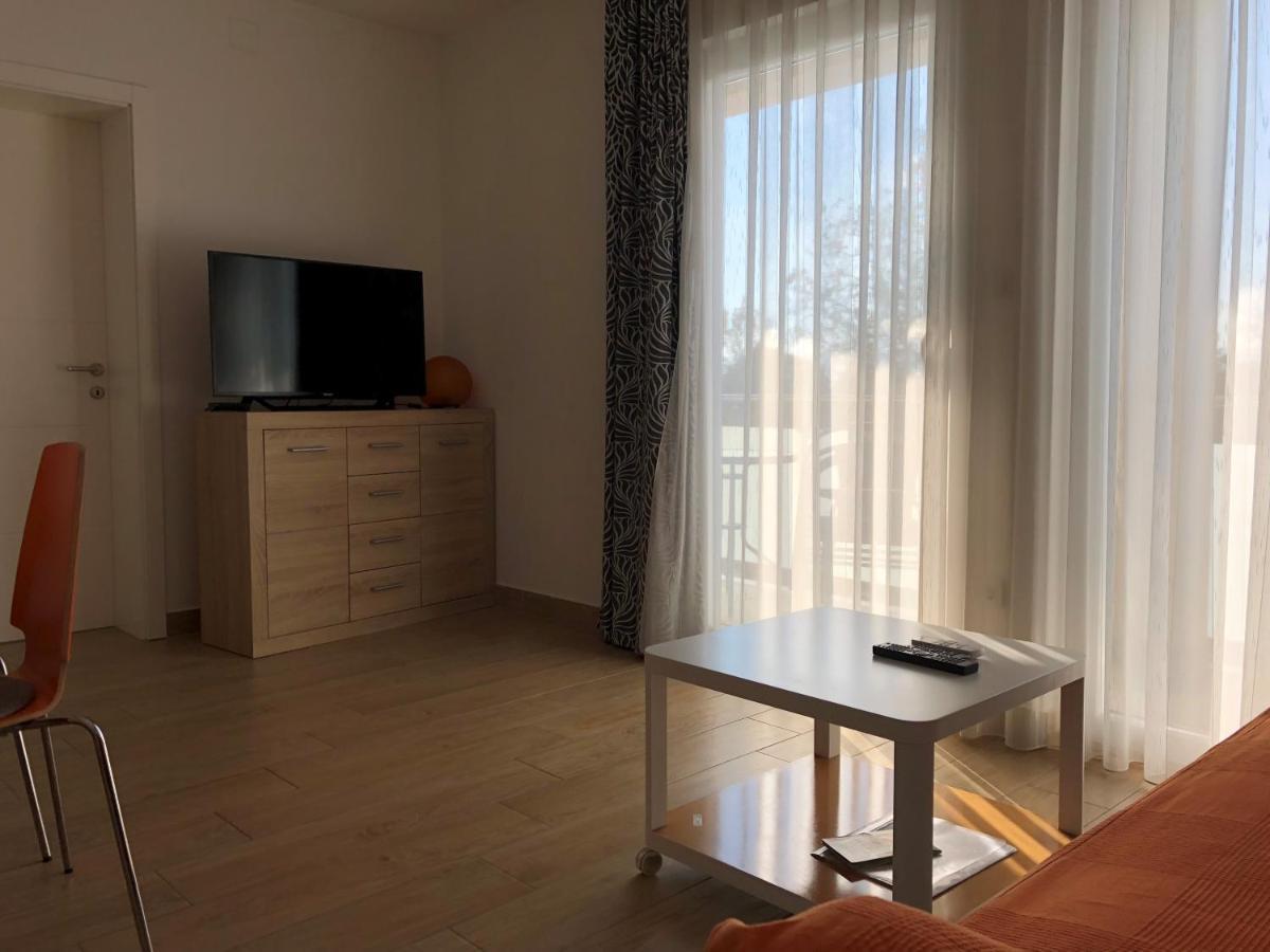 Apartmani I Sobe Ivancic1 Novi Vinodolski Buitenkant foto