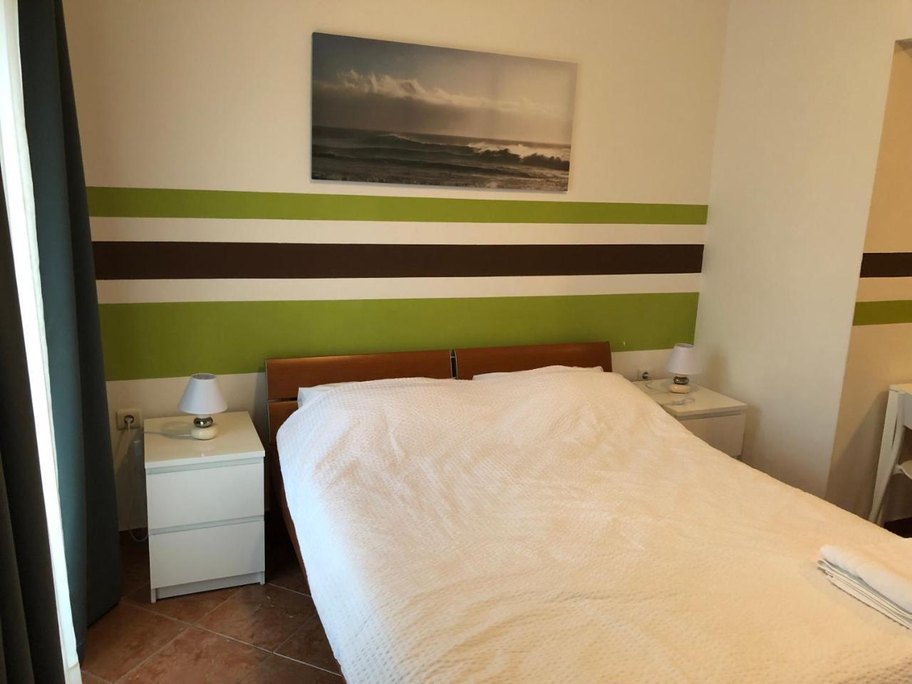 Apartmani I Sobe Ivancic1 Novi Vinodolski Buitenkant foto
