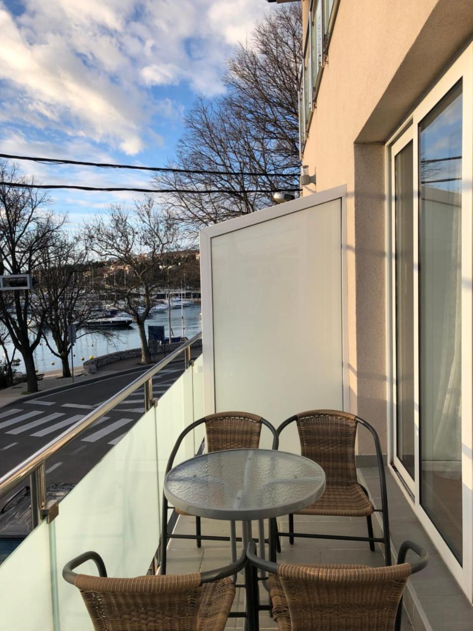 Apartmani I Sobe Ivancic1 Novi Vinodolski Buitenkant foto