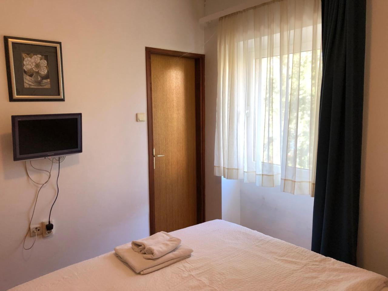 Apartmani I Sobe Ivancic1 Novi Vinodolski Buitenkant foto